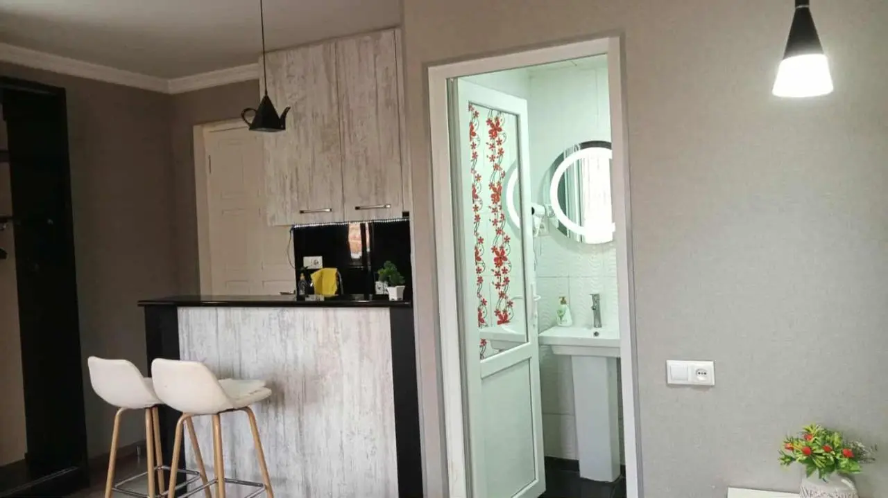Tamara's apartment