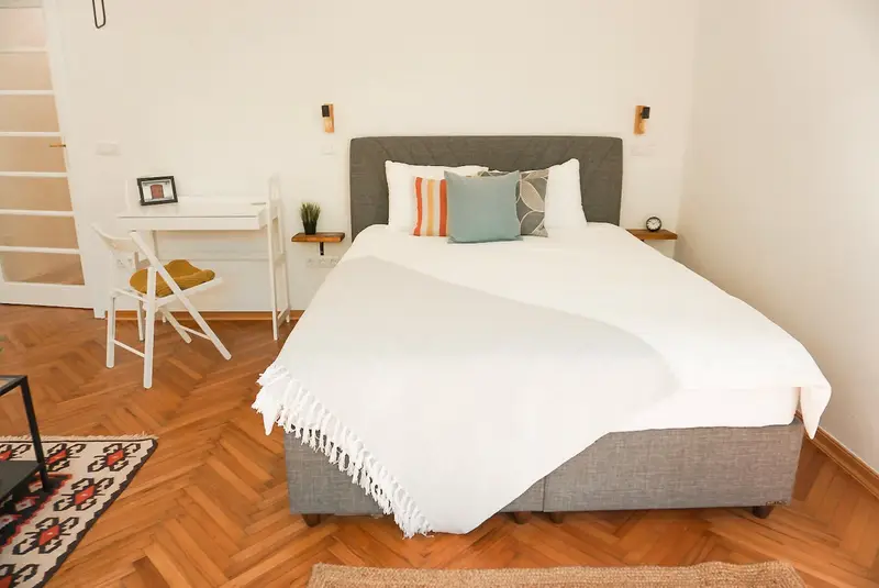 Bosnian-Bauhaus retreat