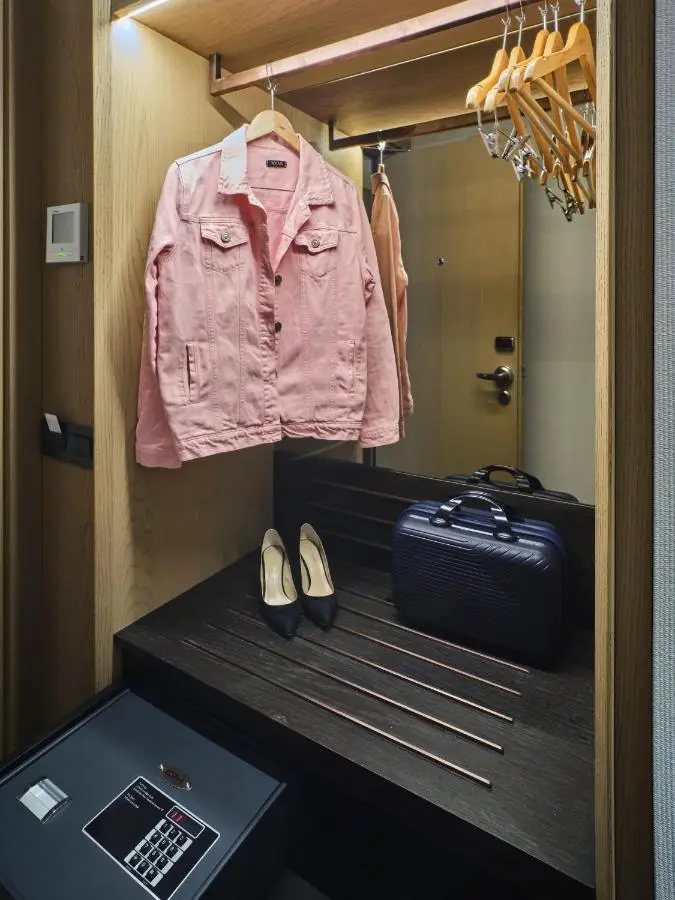 Four-G Hotel Premium