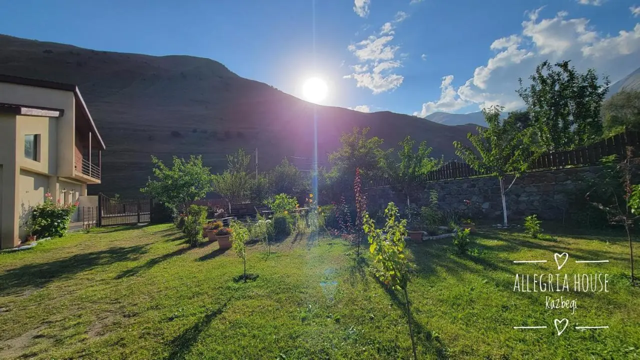 ---Allegria House---