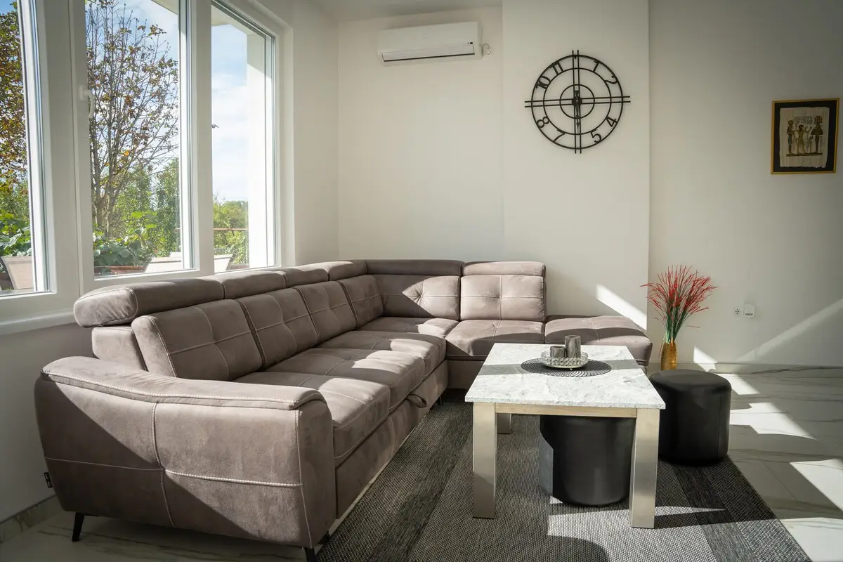 Apartment overlooking Una