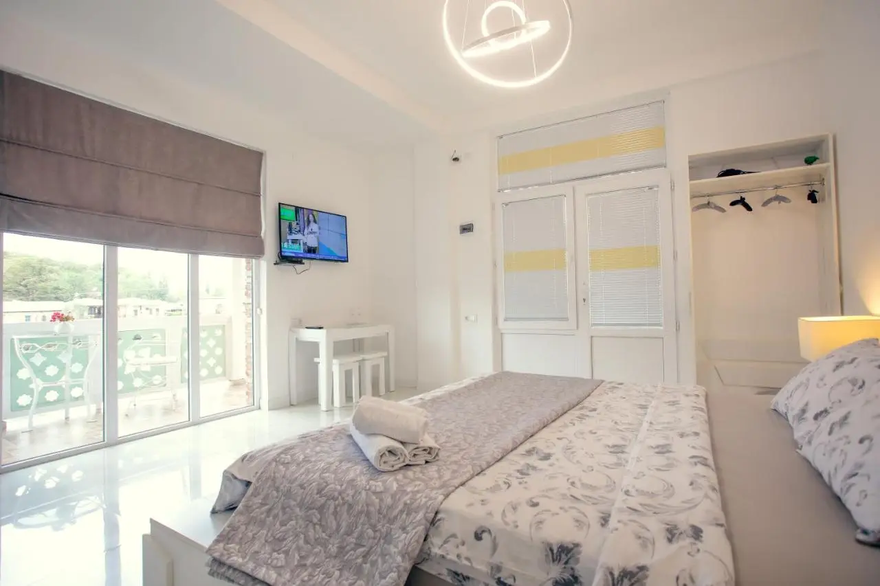 Hotel Paradise Road