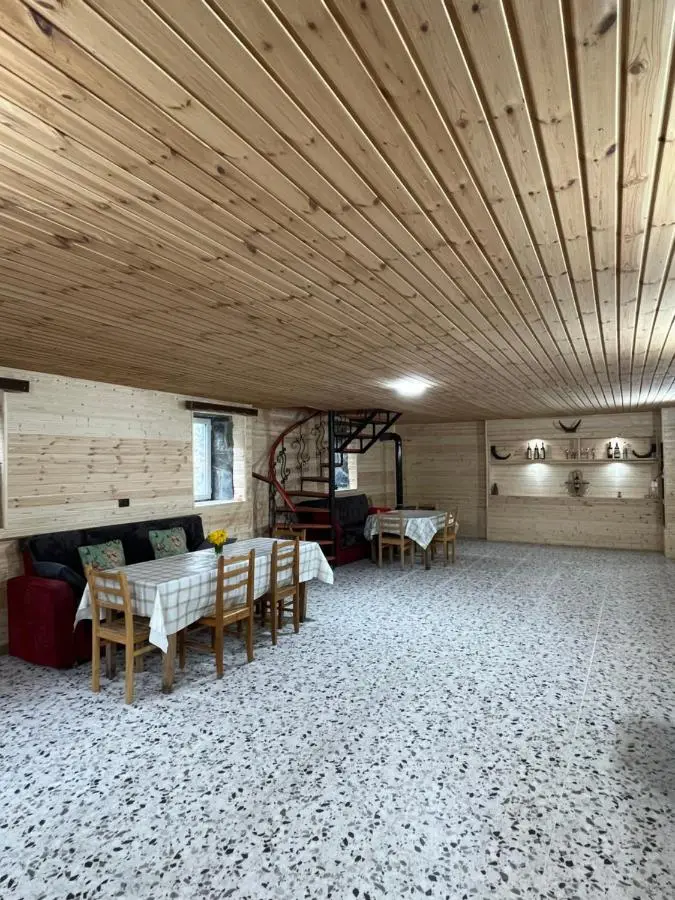 Bata GuesThouse