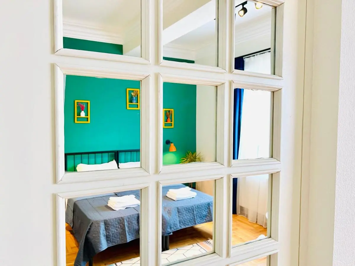 Pirosmani Boutique Aparthotel