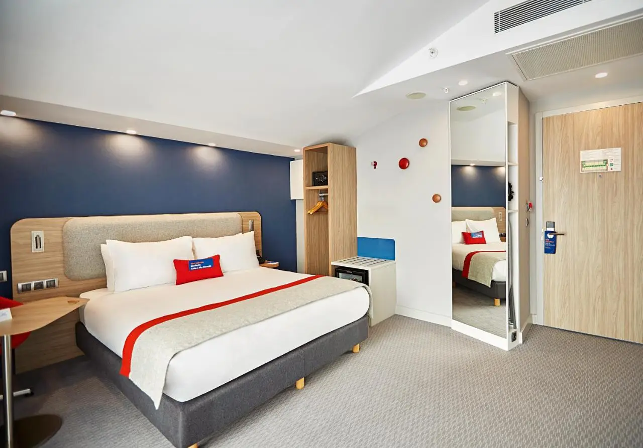 Holiday Inn Express - Istanbul - Atakoy Metro by IHG
