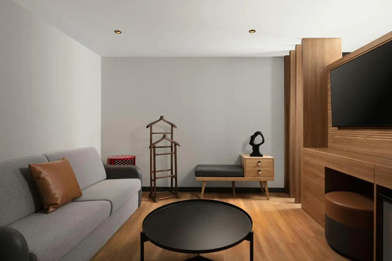 Moxy Istanbul Taksim