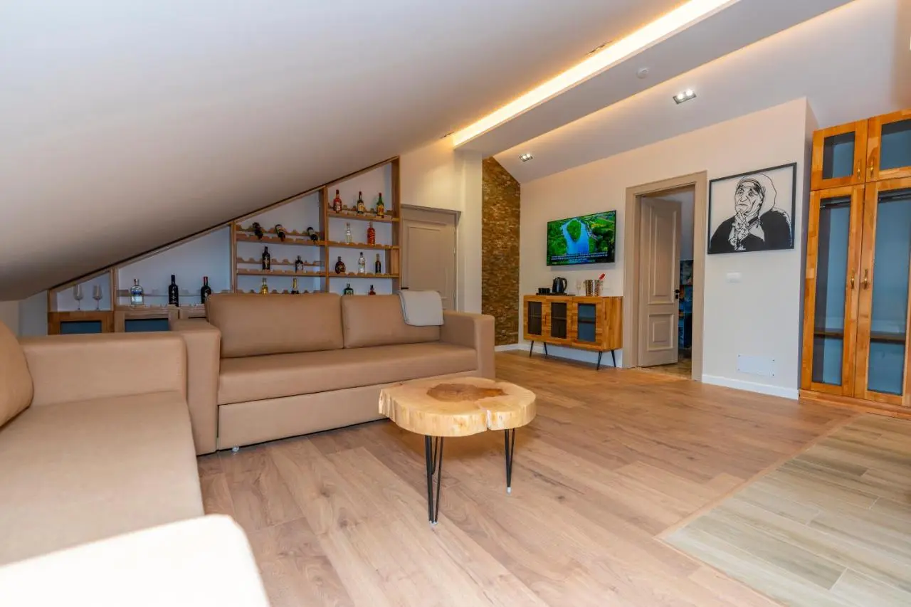 Hotel Jezerca Theth