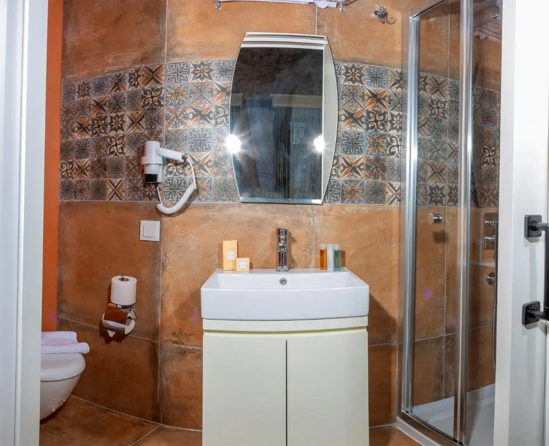 Cedrus Hotel