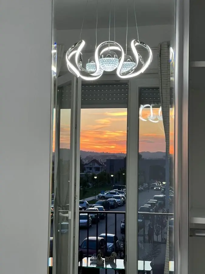 Tirana, Beautifull Apartament Near Mother Teresa Int Airport