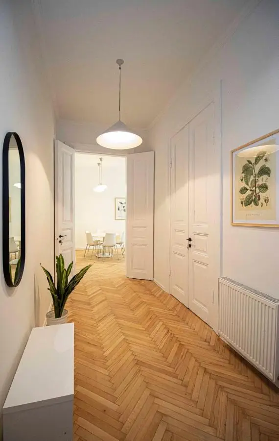 Chic 3BR Apt Near Fabrika - By Wehost