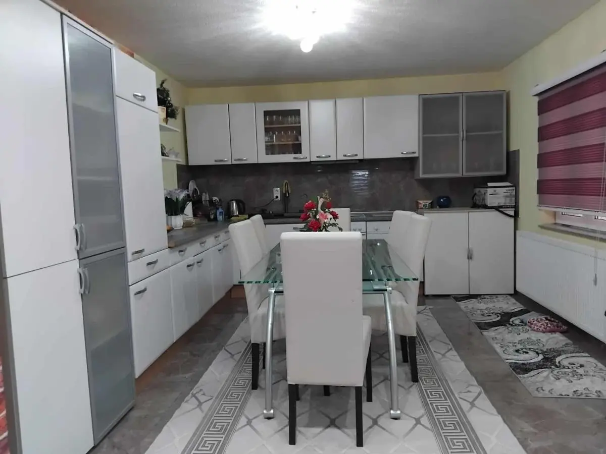 Apartman Kenan