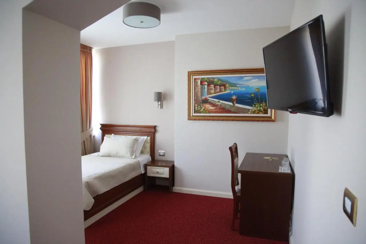 Rozafa Hotel