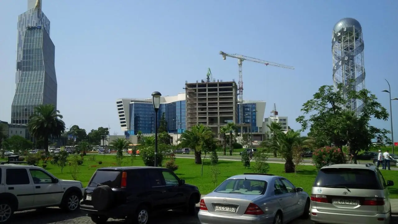 Apartment Urushadze