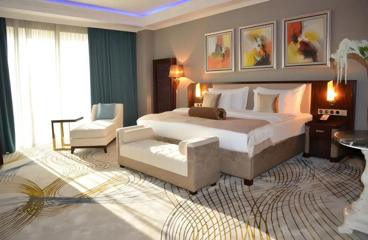 Mariana Trench Hotel & Leisure Resort