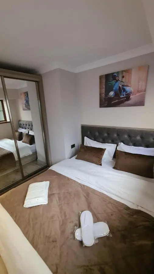 Home Boutique Hostel