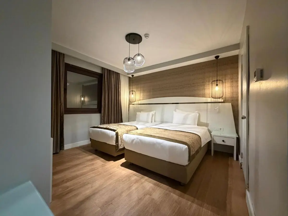 The Golden Park Hotel