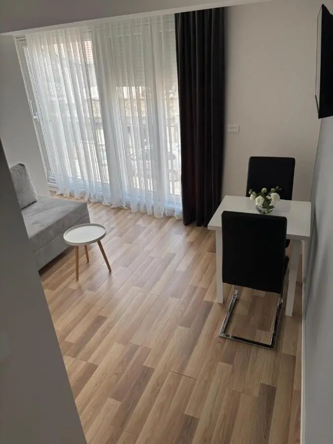 COMFORT APARTMENTS M&S