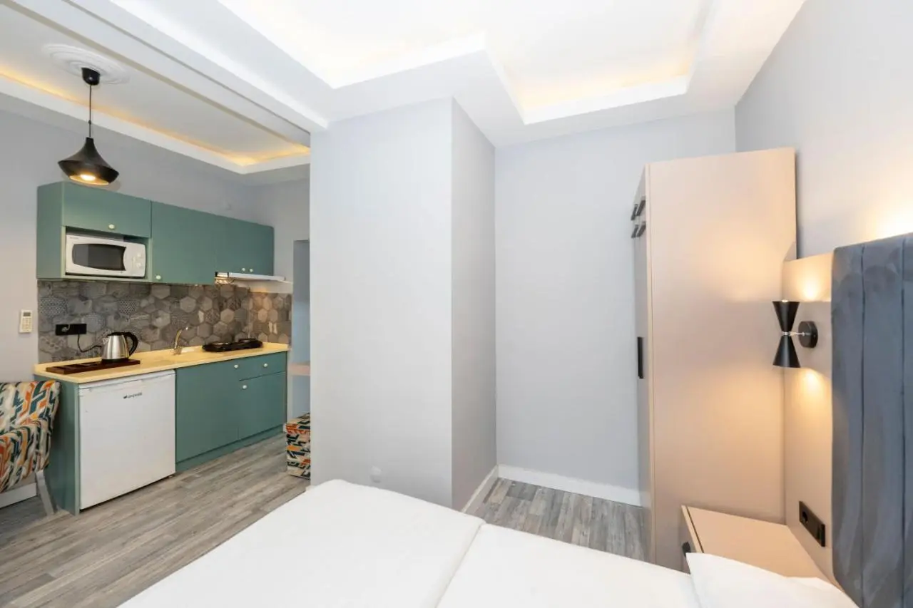 Cirrus Suites