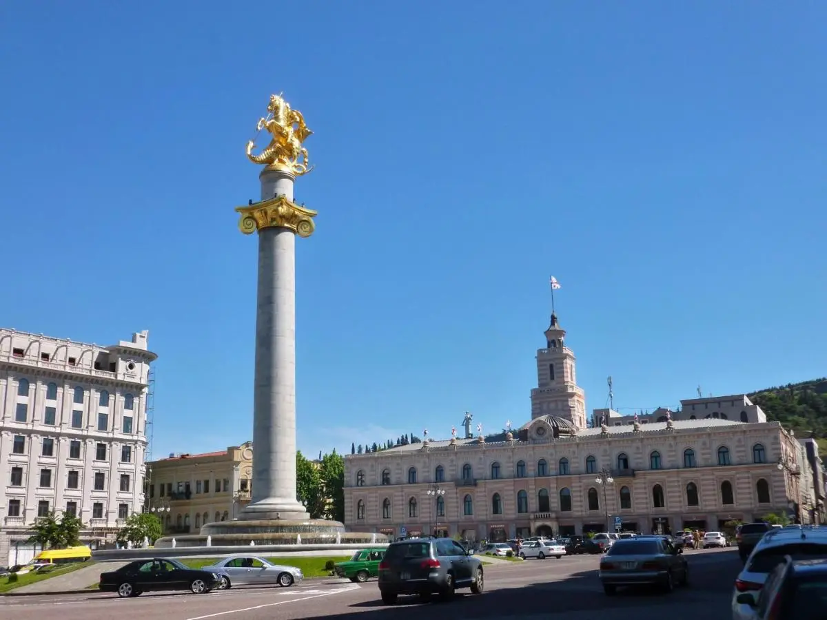 Sweet Home Freedom Square
