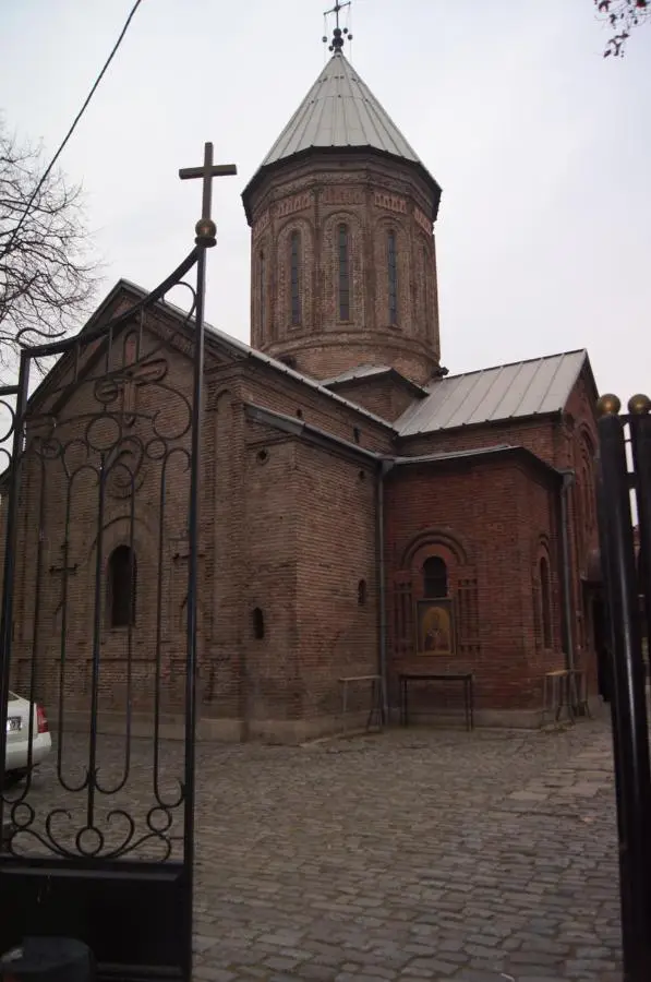 Apartment Near Church