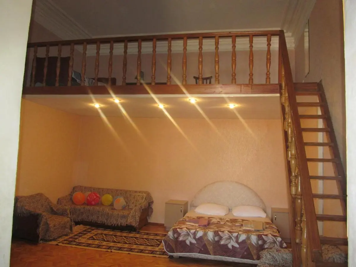 Grandma`s Hotel