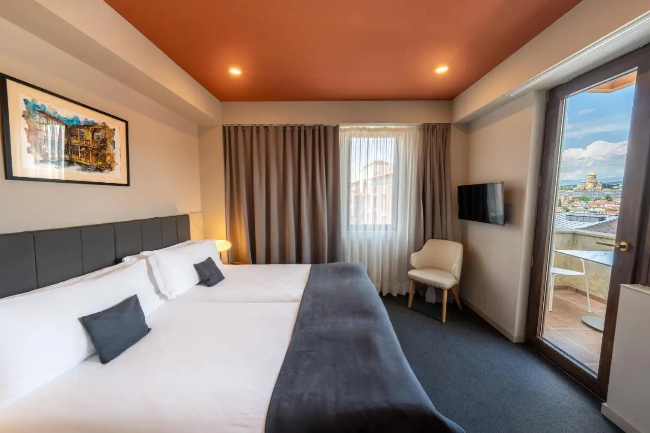King Tamar Hotel By Luxuria Hotels