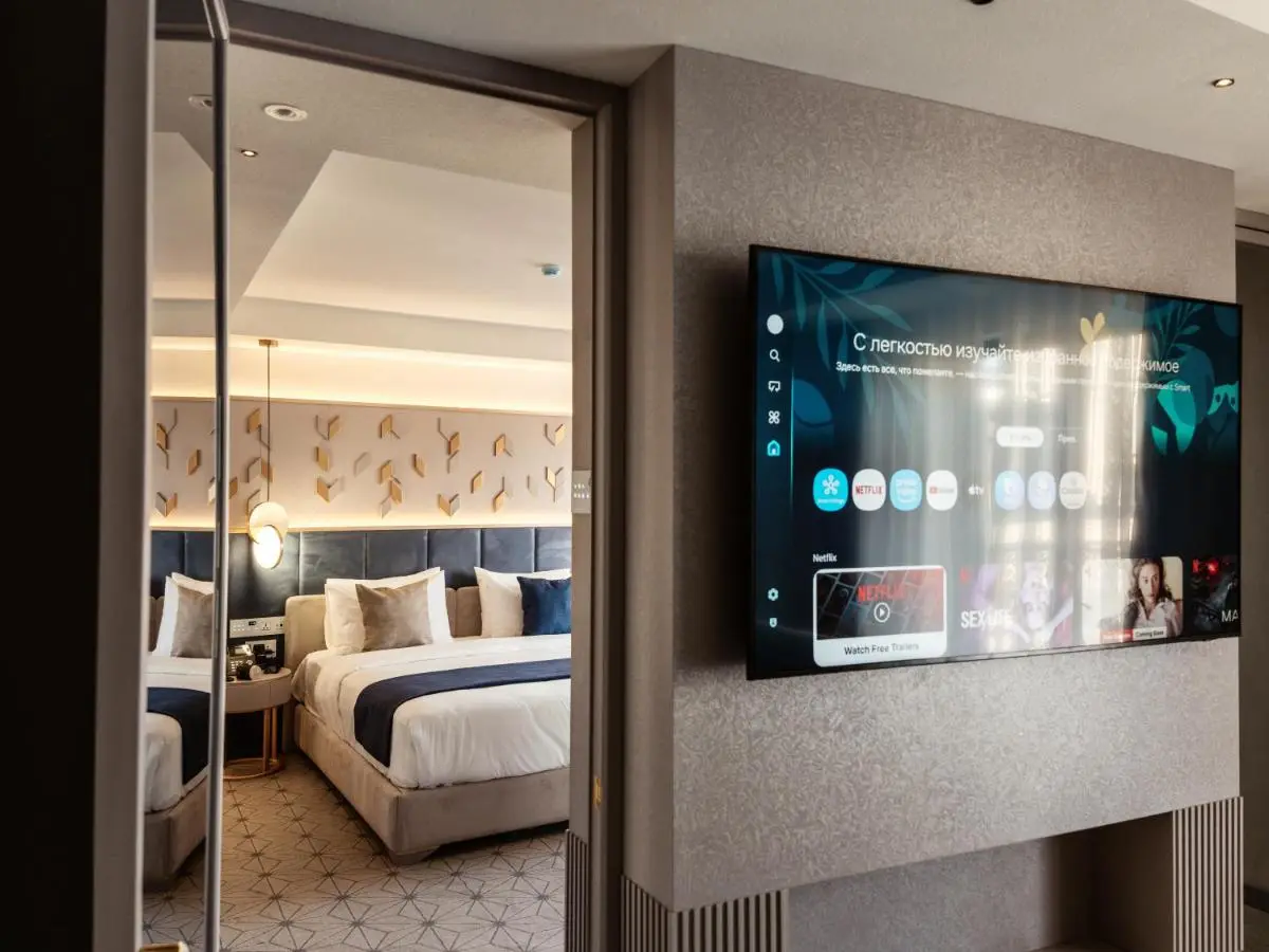 Meridian Luxury Boutique Hotel