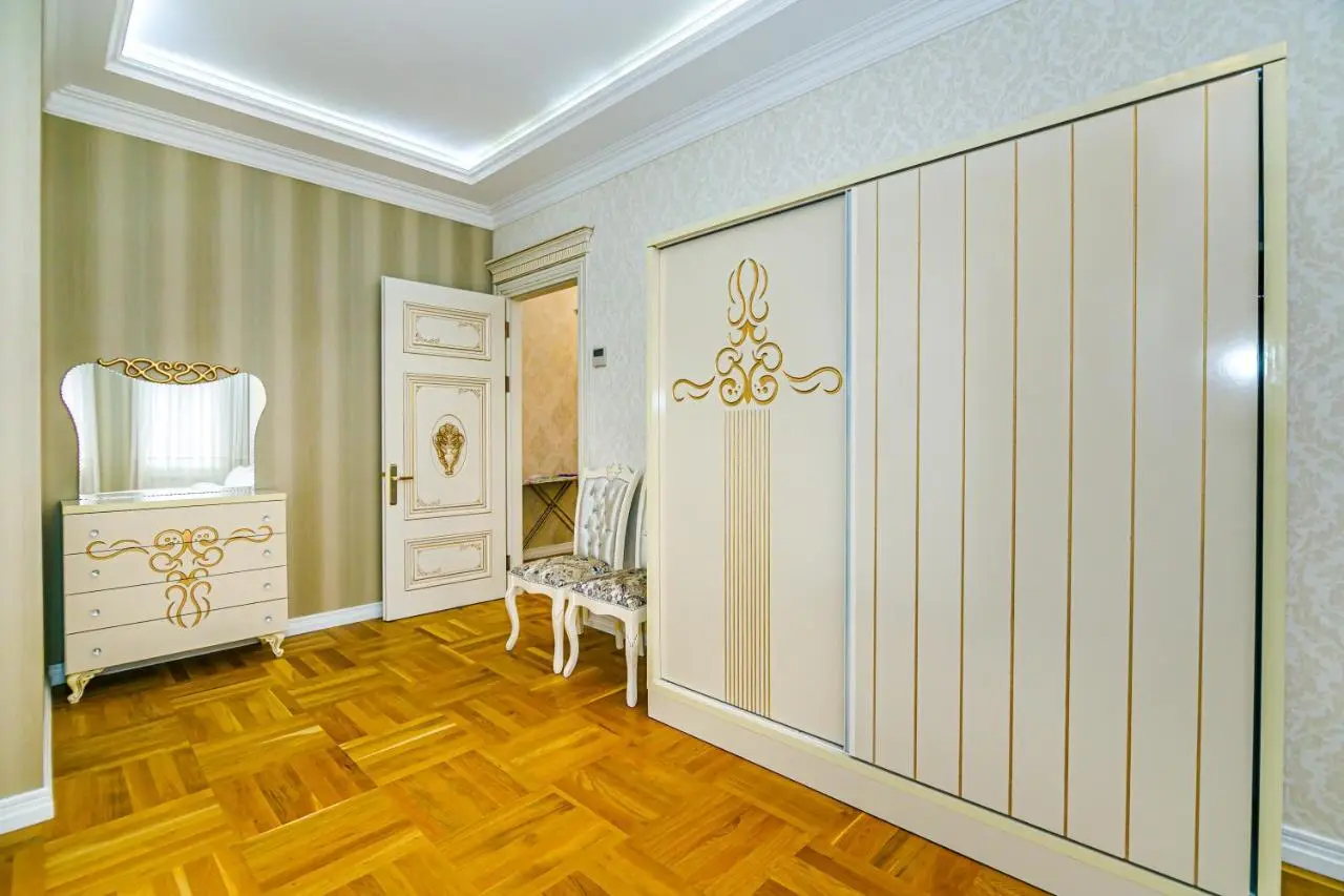 City Centre apartment on Nizami