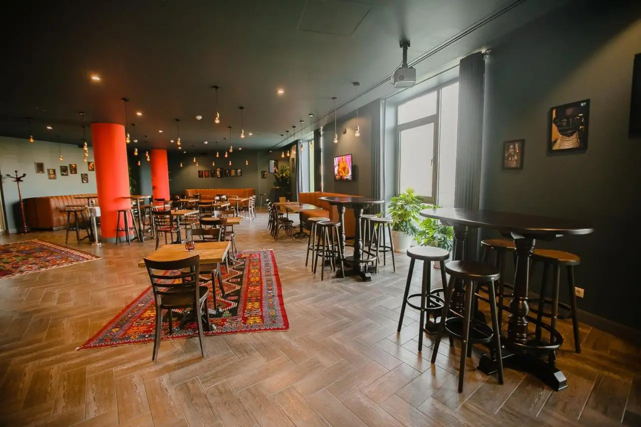 HomeBridge Hotel Apartments