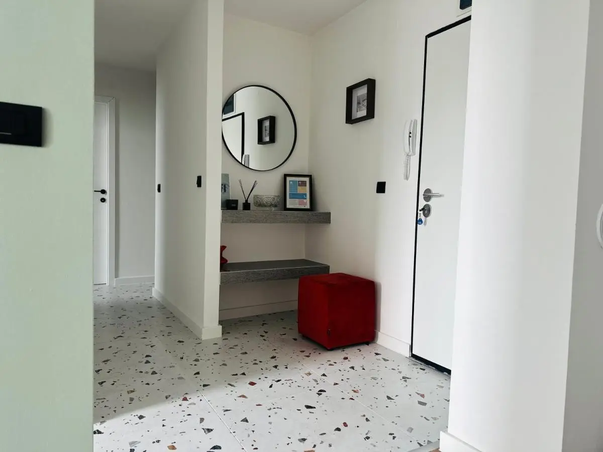 Central Apartment 44