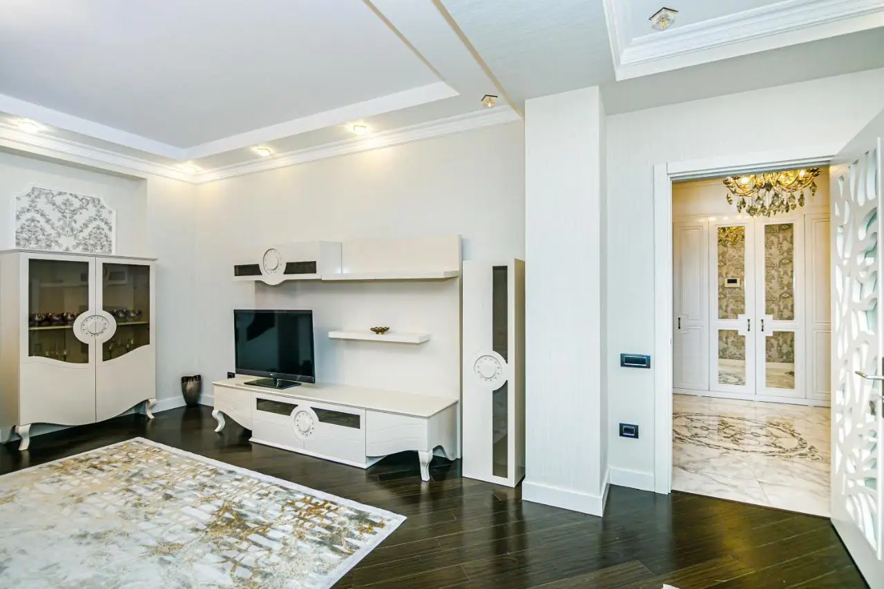 Luxury AMOR Sea View Nizami street