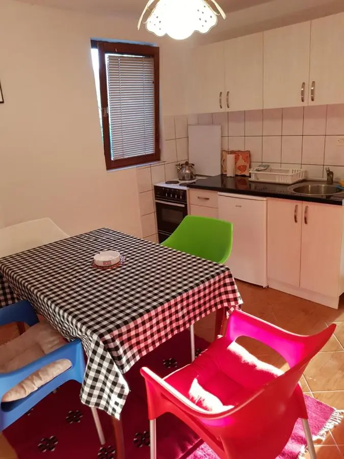 Cherry flower ( Trešnjin Cvet ) apartment