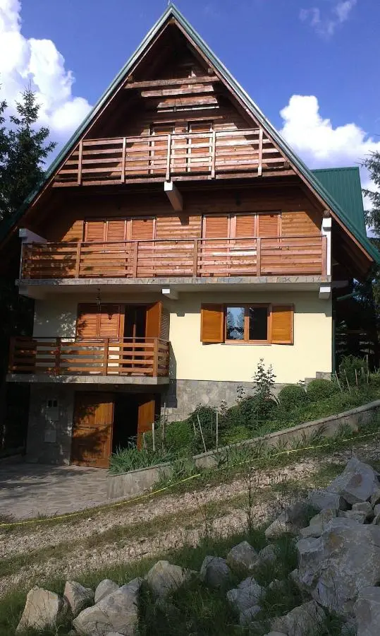 Holiday Home Villa Snježina