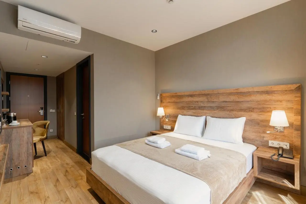 Cozy Loft Hotel
