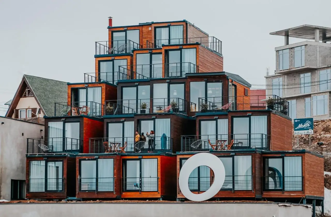 Quadrum Hotel