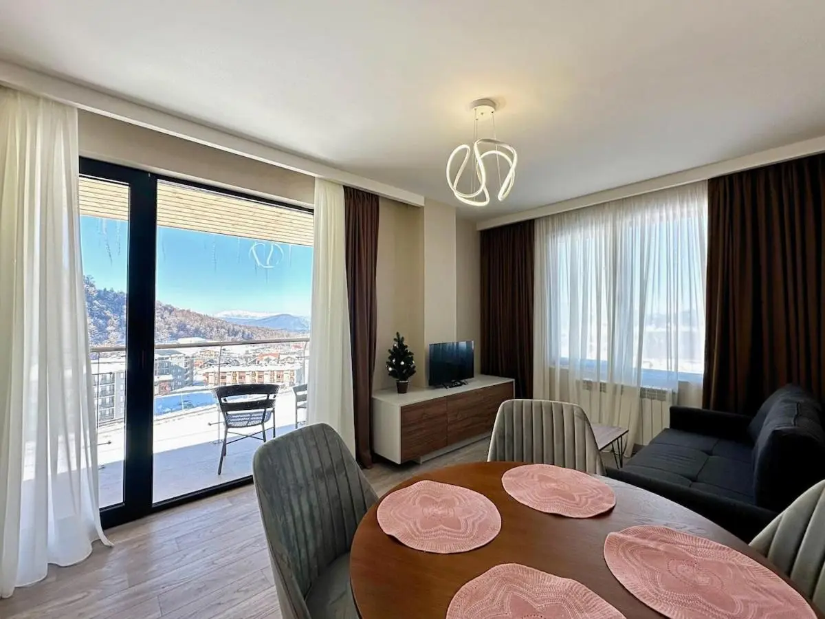 Crystal Loft Block C Apartment with views