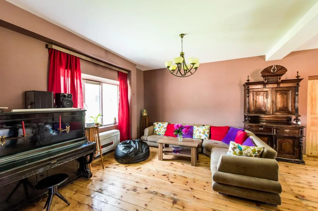 Guest House 15