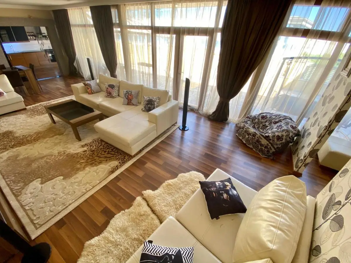 Luxury Apartment with Large Terrace & Park View on Nizami str