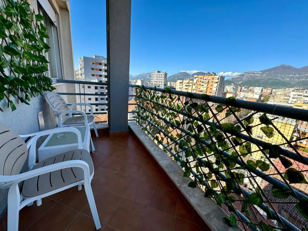 New Bazaar Cozy Apartment 2 Dajti View