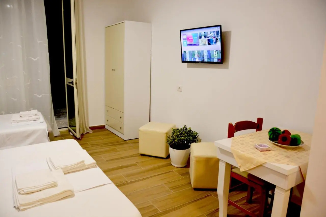 Mico's Apartments