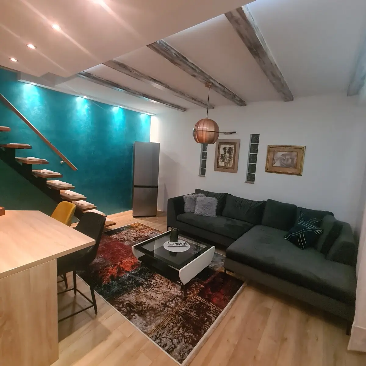 Duplex with Unforgettable Views