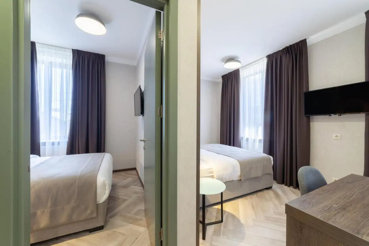 Hotel Old Wall