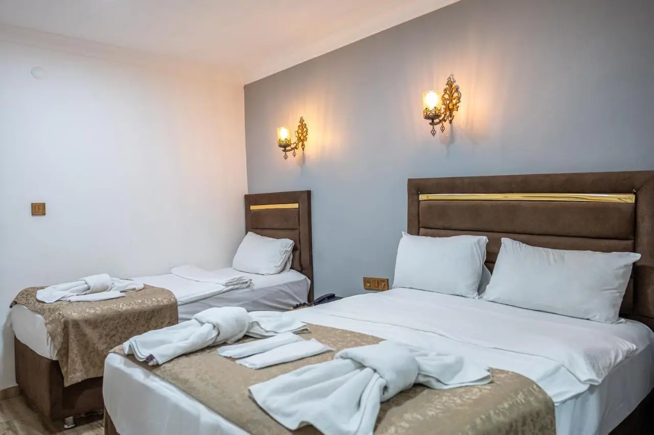 LAOS OTEL