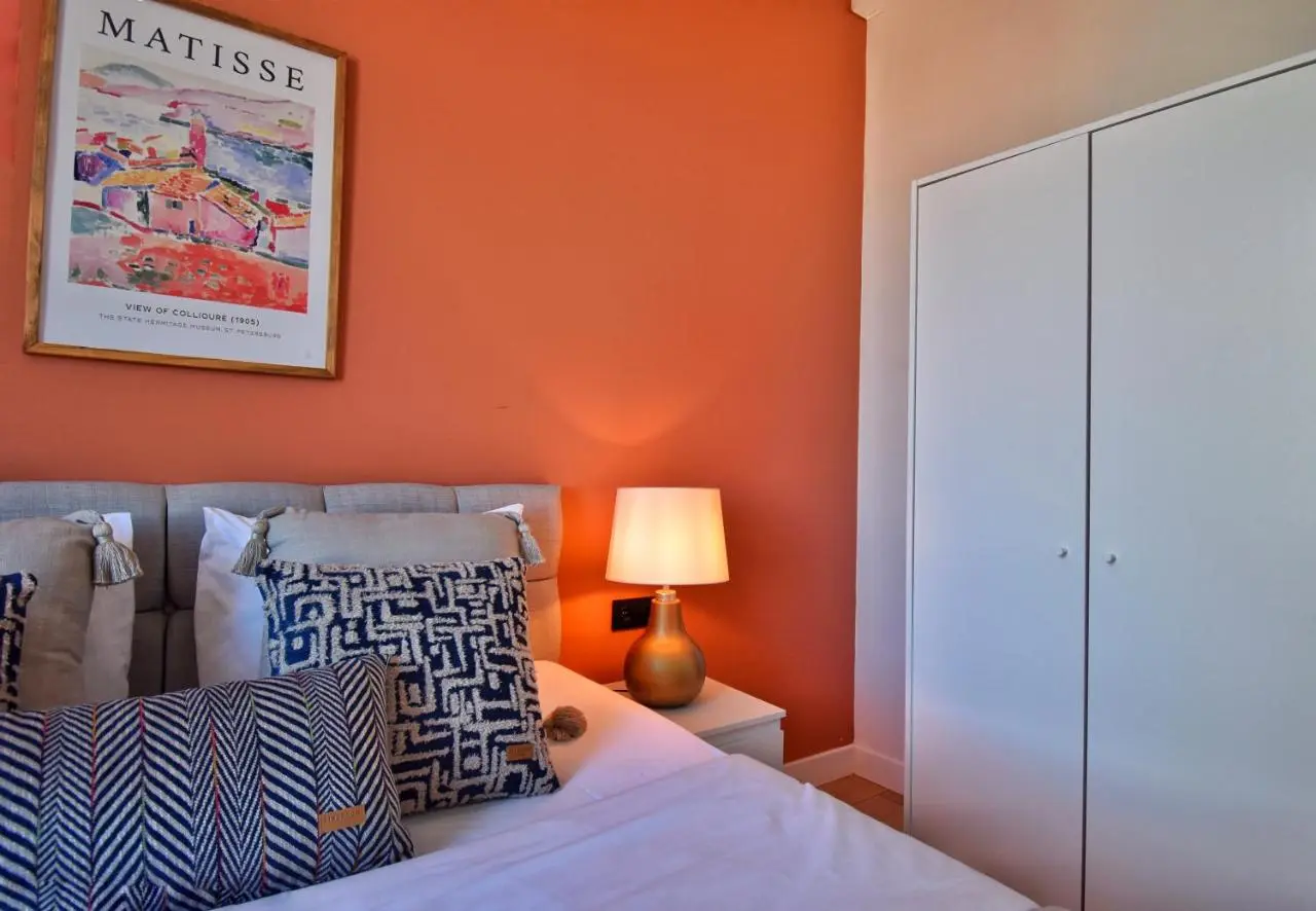 Cozy Renovated 3BR near Taksim- Santur D10