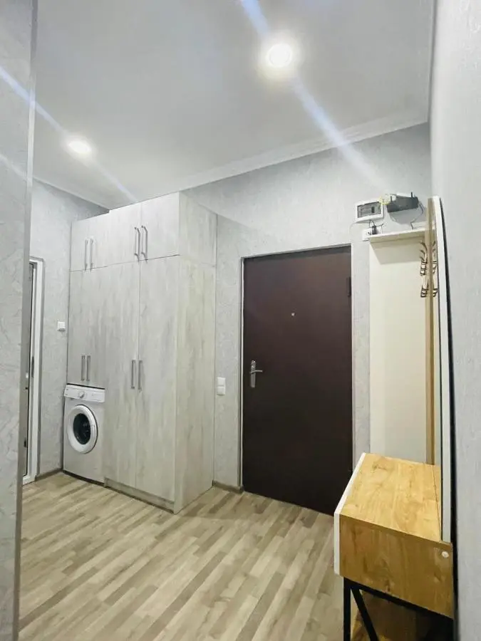 Kate's new cozy apartment