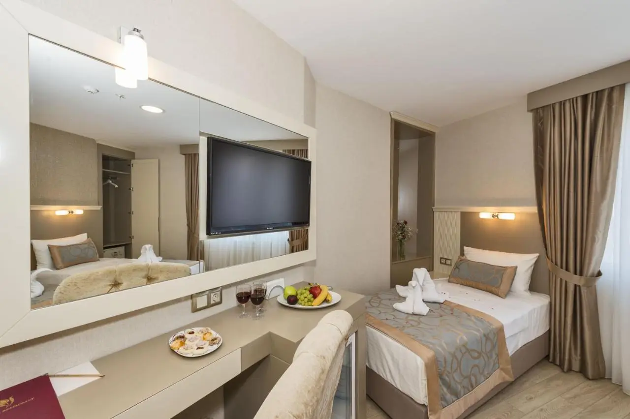 Marcello Hotel