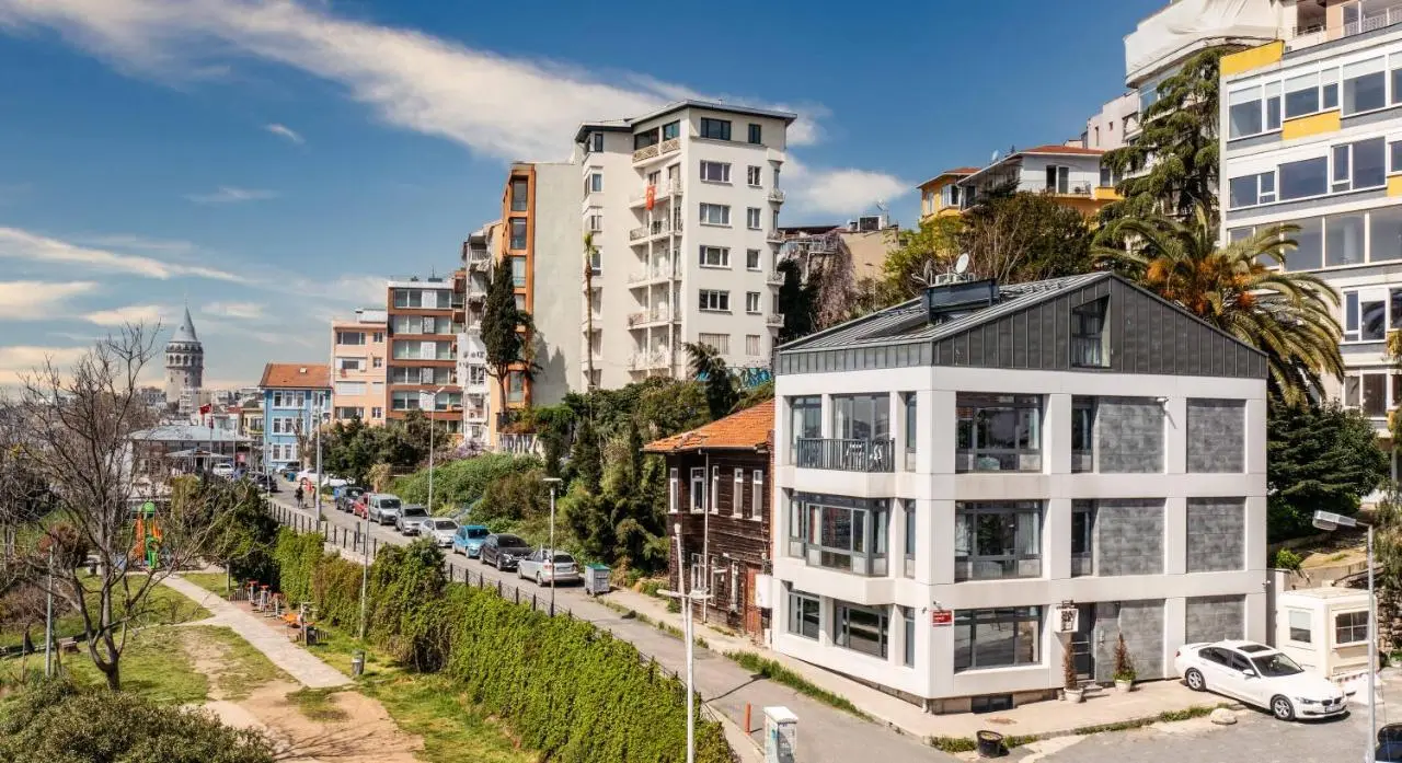 Monnas Bosphorus
