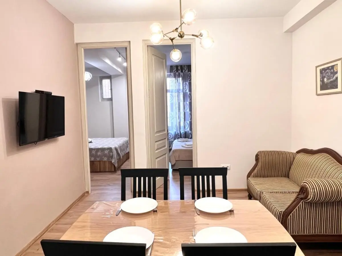 Leselidze Apartment
