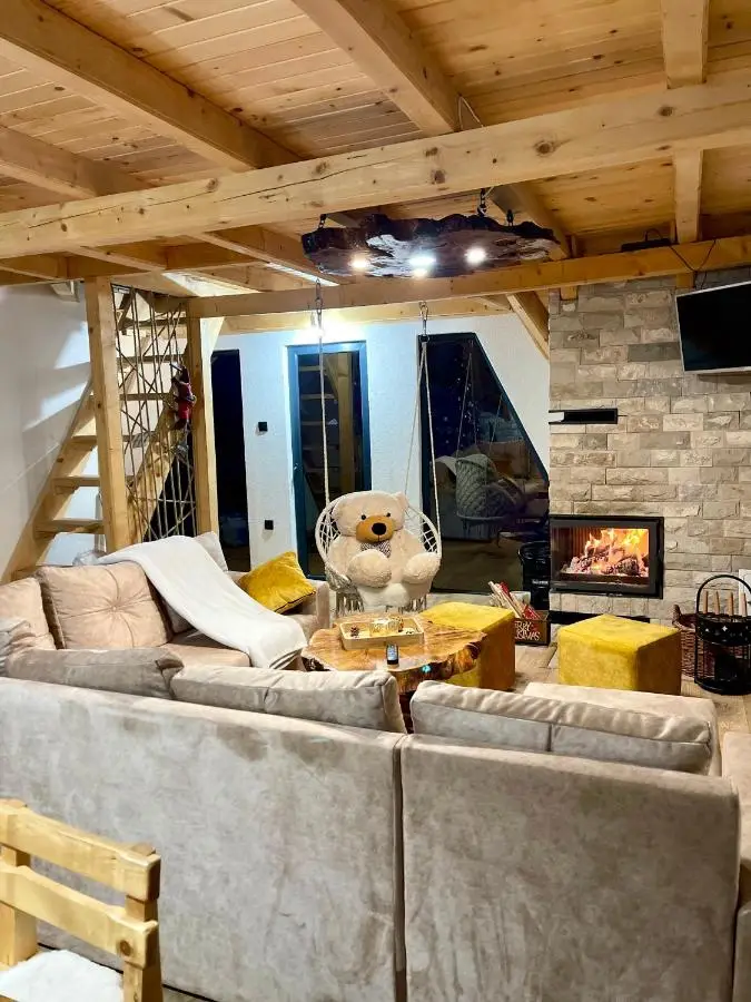 Villa Paradise Bjelašnica Luxury Chalet with Mountain View
