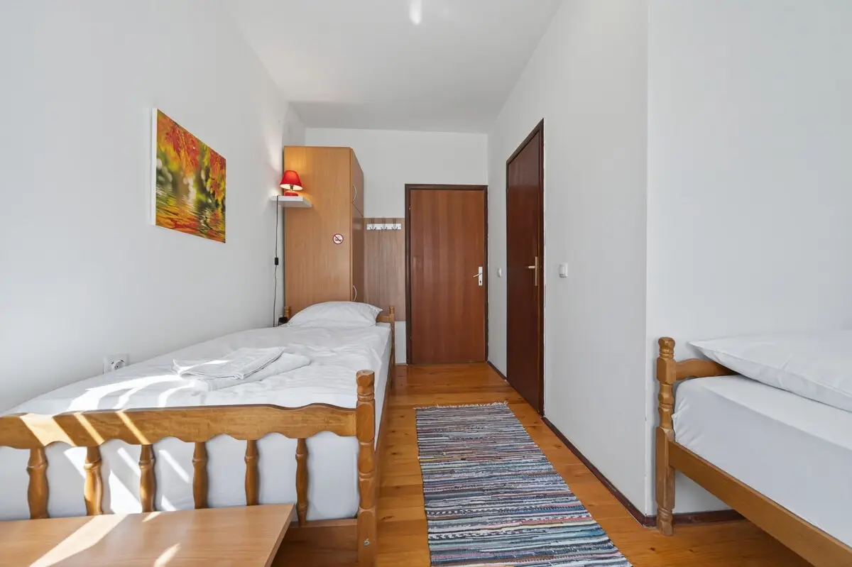 Apartment 110 m2 * 4 bedrooms * up to 13 people